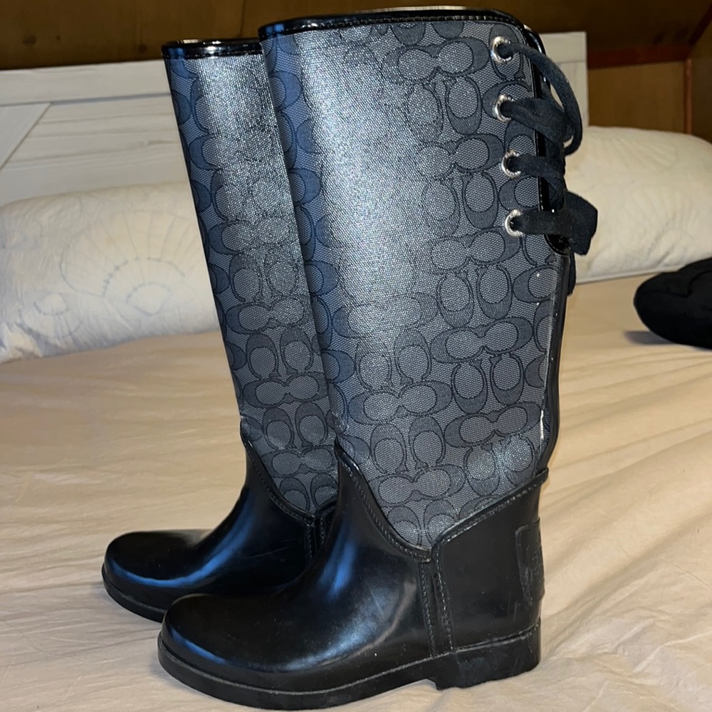 Women’s Coach Rainboots